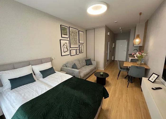 Zurawie Ii Popieluszki Apartment